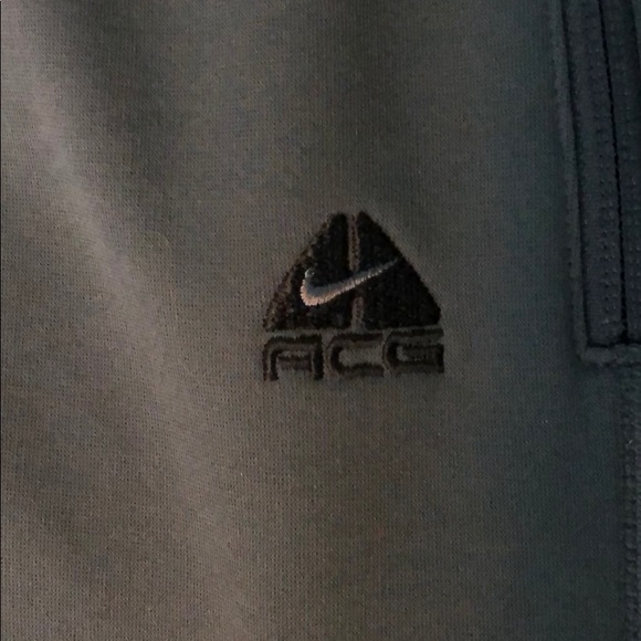 Nike sweatpants - Picture 2 of 8